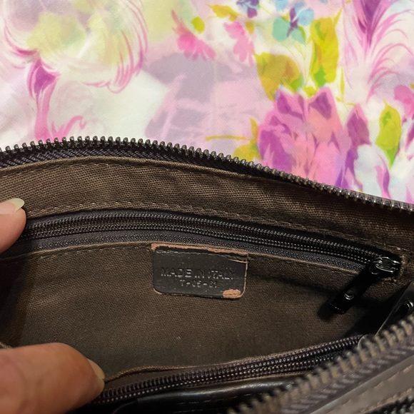 Vintage Burberry clutch/wristlet. - Picture 4 of 4